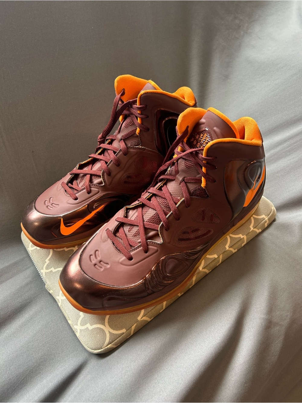 Nike Hyperposite OG
“Team Brown” (GREAT CONDITION)